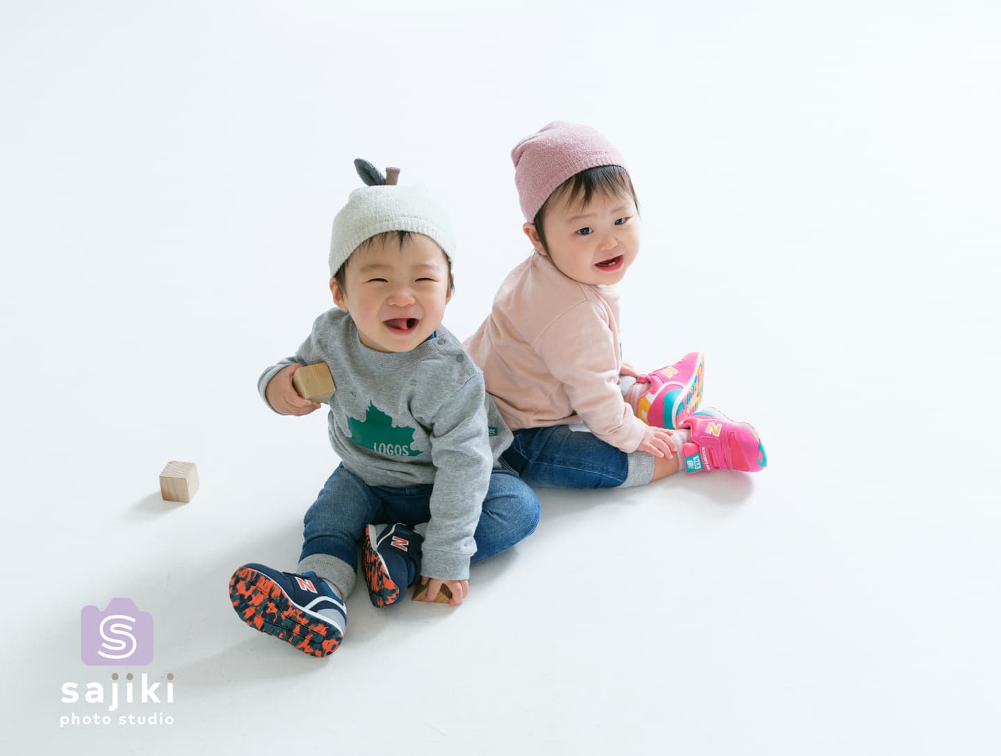 1歳,2歳,3歳の誕生日山形県東根市の佐直写真館